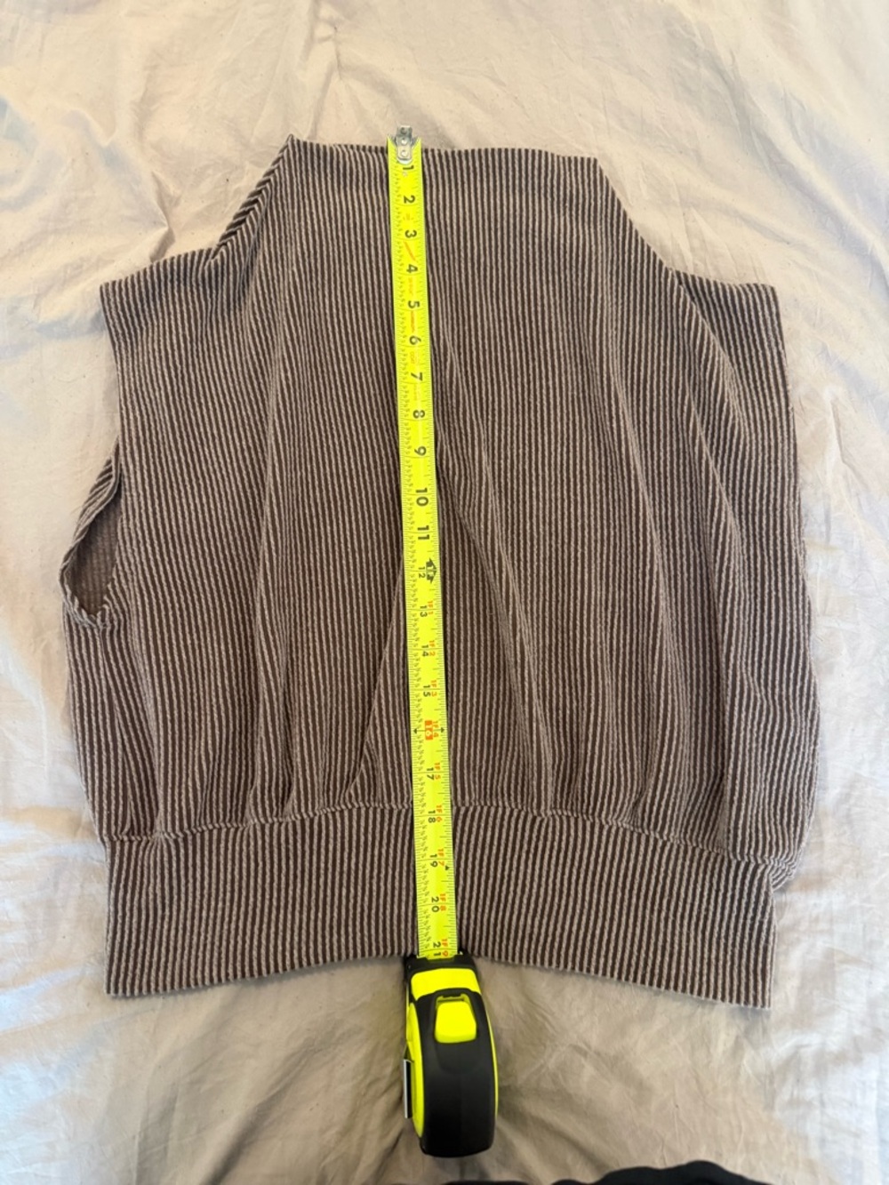 Women’s Ribbed Top - Picture 2 of 4